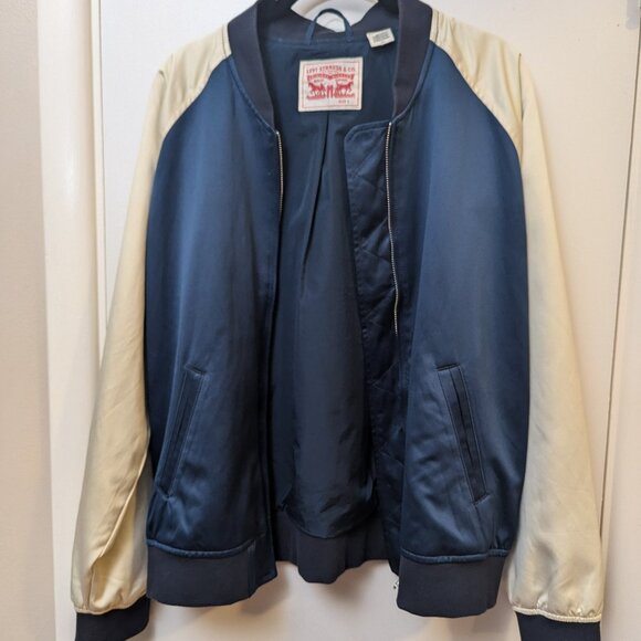 Levi's Vintage Style Bomber Jacket (L) - Picture 2 of 7